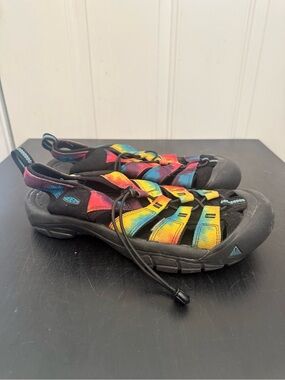 Keen Women’s Newport H2 Sandals Retro Tie Dye Rainbow 10.5